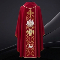 Chasuble Liturgique Rouge avec Symboles Chrétiens Brodés Or, Vêtement Sacerdotal Catholique pour Adulte, Tenue de Culte d'Église Haut de Gamme
