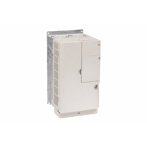 Variateur de fréquence (VFD) CIMR-VU4A0018FAA triphasé 380-480V 1,8kW pour le contrôle de moteurs industriels - Product Image 1