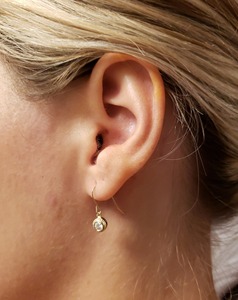 Pendientes de Lujo con Diamantes Cultivados en Laboratorio de 0.40 Ct y Oro de 14K, Diseño Minimalista, Regalo de Joyería para Mujer - Product Image 1