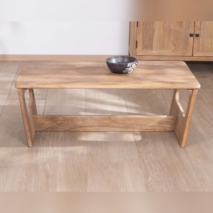 Table basse minimaliste Vandana Golden Tone en bois de manguier naturel, 110 cm - Product Image 1