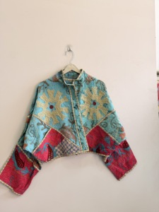 เสื้อแจ็คเก็ตแฮนด์เมดสไตล์โบฮีเมียน แขนยาว ลายคันธา ซูซานี ไซส์เดียวใส่ได้ทุกคน ขายส่งจำนวนมาก - Product Image 4