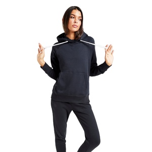 Nouveau mode dessins plaine court tenues de jogging personnalisé tricoté velours survêtements de velours femmes 2 pièces ensemble femme - Product Image 1