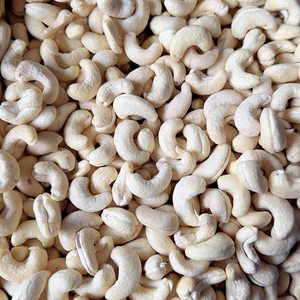 Precio de Fábrica Nueces de Anacardo, Granos de Anacardo SANTIGO, Bajo MOQ, Origen Vietnam - Product Image 1