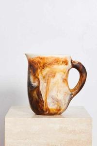 Mug en résine haut de gamme fait main avec finition brillante, tasse à café et à thé durable pour boissons chaudes et froides - Product Image 3