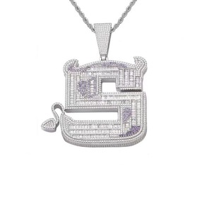 Colgante de Moissanita Hiphop Más Vendido, Joyería de Alta Artesanía, Accesorio para la Moda Moderna, Disponible al Mejor Precio - Product Image 5