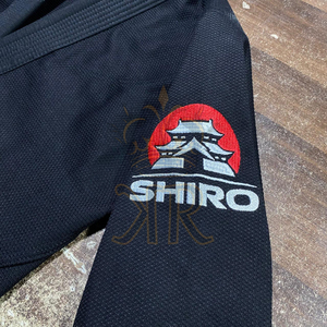 ชุดยูโดบราซิลเลี่ยนยิวยิตสู ขายส่ง จัดส่งเร็ว ผ้าฝ้าย 100% ชุดยูโด BJJ สำหรับผู้ชายและผู้หญิง น้ำหนักปานกลาง สีดำ - Product Image 5