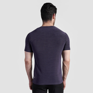 Camisetas de Manga Corta para Hombre, 100% Algodón, Corte Regular, Tallas Grandes, Transpirables, de Secado Rápido, Cuello en V, Tejido de Punto, Clush Industries - Product Image 1