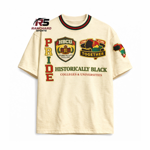 Camiseta gráfica HBCU con estilo, con estampados llamativos y vibrantes inspirados en la cultura negra, moda urbana y tendencias urbanas modernas. - Product Image 1