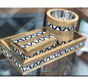Juego de caja y bandeja para quemador de incienso de cuerno de hueso blanco indio hecho a mano con incrustaciones negras de madera de pino de ILAHI - Product Image 5
