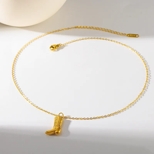 Collar de Botas Electrochapadas para Mujer en Acero Inoxidable 304 con Cadena de Cable Chapada en Oro Real de 18K - Product Image 3