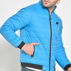 Veste matelassée élégante pour homme, matériau isolant durable, design chaud, idéale pour les voyages d'hiver et les activités de plein air - Product Image 3