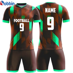 Maillot de football personnalisé imprimé par sublimation – Qualité supérieure, respirant, pas cher – Tenue de football personnalisée - Product Image 3