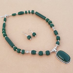 Conjunto de Collar y Pendientes de Ónix Verde, Joyería Artesanal con Piedras Preciosas para Mujer, Baño de Plata, Regalo de Moda al por Mayor - Product Image 1