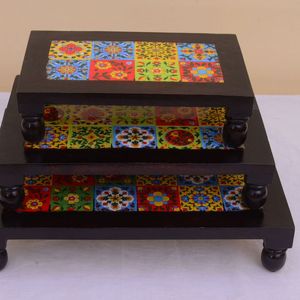 Plateau de service rectangulaire de luxe en bois, style charpai traditionnel avec motif nature morte, idéal pour les hôtels et les occasions spéciales comme le Ramadan et Diwali - Product Image 4