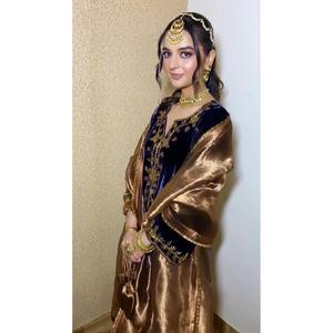 ผ้ากำมะหยี่ปักลายวิสคอสแบบแฟนซีพร้อมแขนกระดิ่งและเสื้อท่อนบนด้านล่างลายสก๊อตสีน้ำเงินเข้ม - Product Image 2