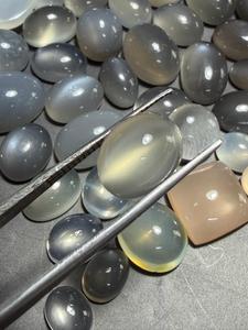 Cabochon de pierre de lune naturelle, magnifique pierre précieuse à prix abordable pour que vous puissiez l'acquérir. - Product Image 6