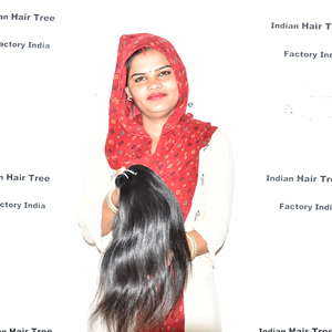 Extensiones de cabello humano indio Remy para mujer, de color negro natural sin procesar, con tejido profundo, lisas, de doble trama, hechas a máquina. - Product Image 1