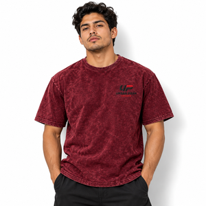 Añade un Toque Vintage a tu Tienda con Camisetas para Hombre con Lavado Ácido y Diseños Modernos y Distintivos - Product Image 1