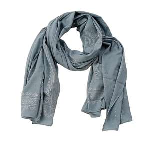 Últimas bufandas de diseñador para mujer Chikankari Digital impreso 100% Modal algodón suave textura tela chal diseño fino precio barato - Product Image 5