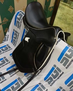 Silla de montar ecuestre de cuero marrón de primera calidad para equitación de resistencia y viajes a caballo de larga distancia, disponible para la venta. - Product Image 4