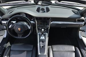 Porsche 911 Carrera S Cabriolet 2015 - Product Image 4