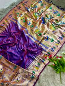 Sari en soie Paithani Rich Lotus avec bordure de pallu or vif et éclatant – Tenue de soirée traditionnelle pour femme, toutes saisons, sans plis - Product Image 4