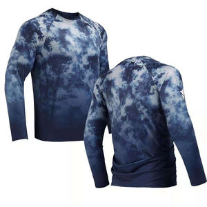 เสื้อยืดแขนยาวผู้ชายทรงสปอร์ต คอกลม แห้งเร็ว ทรงเข้ารูป ผ้าถักโพลีเอสเตอร์ พิมพ์ลาย โลโก้ที่แขนซ้าย - Product Image 4