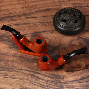 Pipa de Fumar de Madera Roja Hecha a Mano, con Patrón Clásico Tradicional de Lujo, Grabada, de Alta Calidad y Ecológica, para Uso Personal - Product Image 5