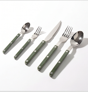 Ensemble de couverts minimalistes en acier inoxydable avec manche vert, 5 pièces, passe au lave-vaisselle, couverts de camping, cuillère, couteau, fourchette - Product Image 1