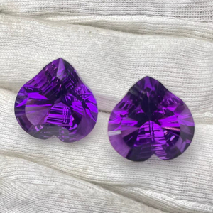 Par de amatistas naturales con corte en forma de corazón, color púrpura, para pendientes, calidad AAA, brillo superior, corte perfecto, pulido impecable a precio económico. - Product Image 2