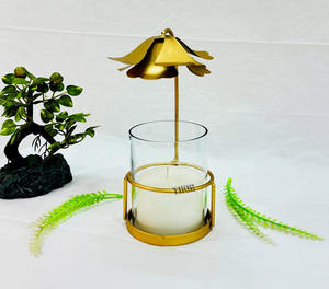 เชิงเทียนสีทองแบบดั้งเดิมของประดับตกแต่งคริสต์มาส - Product Image 2