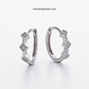 Pendientes de Aro de Plata de Ley 925 con Circonita Cúbica de Corte Princesa y Diseño de Halo Geométrico, Chapados en Oro de 18K, Modernos, para Bodas de Mujer - Product Image 1