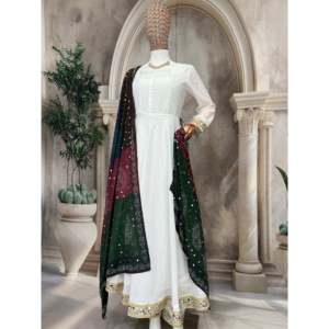 Robe Anarkali et pantalon de créateur avec dupatta pour les fêtes, en soie - Product Image 1