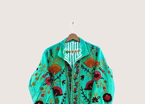 Veste décontractée à col mandarin brodé de fleurs, style chinois, manches longues, pour femme, grande taille, en polyester vert, collection automne - Product Image 4