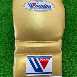 Gants de boxe à lacets de haute qualité, fabriqués sur mesure, design OEM, fabriqués en cuir véritable, gants de sparring, par un fabricant de premier plan - Product Image 4