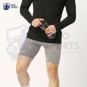Nouvelle Arrivée Short de Sport Homme Respirant Coupe Ajustée Logo Personnalisé Meilleur Service Performance Tendance Design Optimal Vêtement de Fitness Respirant - Product Image 5