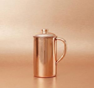 Ensemble de récipients en cuivre pour l'hydratation, idéal pour les tables de bien-être haut de gamme, service d'eau en métal avec verres, durable et réutilisable pour le service à table. - Product Image 6
