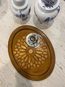 Plateau en bois d'acacia moderne, plateau rond en bois massif pour fruits, vaisselle de cuisine et de table en marbre pour l'emballage alimentaire, au prix d'usine - Product Image 3