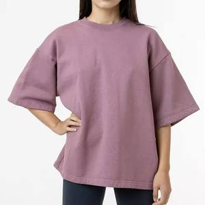 Fournisseur d'usine T-shirts surdimensionnés personnalisés pour femmes en coton biologique avec design perforé, en Spandex, imprimés sur mesure, délavés à l'acide, OEM ODM, pas cher - Product Image 1