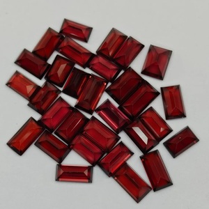 Pierre précieuse grenat du Mozambique taille émeraude, naturelle authentique, pierre de grenat taillée à facettes pour bagues, colliers, boucles d'oreilles, vente en gros - Product Image 2
