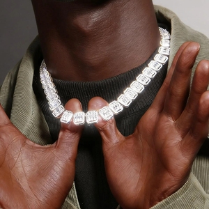 แฟชั่น VVS มอยส์ซาไนต์ 10 มม. ผ่านการทดสอบเพชร VVS มอยส์ซาไนต์ สร้อยคอแบบ Lced Out เงินแท้ 925 มอยส์ซาไนต์ สร้อยข้อมือแบบ Cuban Link - Product Image 2