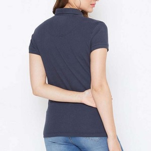 Chemises décontractées pour femmes avec impression de logo entièrement personnalisée - Tricotées 100% coton respirant, anti-plis, séchage rapide, couleur contrastée - Product Image 3