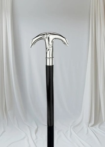Canne de marche en métal argenté avec poignée gravée, design antique, cadeau d'affaires - Product Image 3