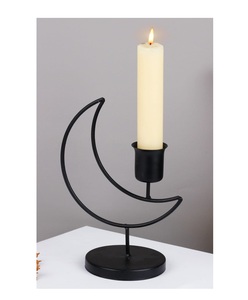 Portavelas de Hierro Negro con Forma de Luna Creciente para Decoración de Mesa de Boda o Hogar, Producto Hecho a Mano de Alta Calidad - Product Image 4