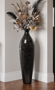 Jarrón de suelo moderno de metal negro de alta calidad con diseño abstracto hecho a mano para decoración del hogar y accesorios de mesa. - Product Image 3