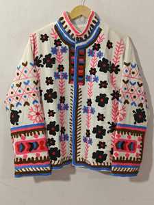 Chaquetas de Algodón Bordadas con Diseños Artísticos Tradicionales Suzani para Boutiques de Moda Bohemia, Ropa Étnica, Listas para el Invierno - Product Image 5