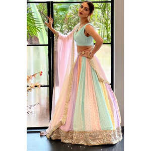Ropa de fiesta para mujer Lehenga Choli con elegante juego de trabajo de espejo de papel - Product Image 1