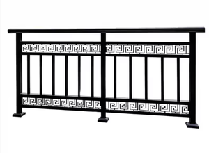 Rampe de balcon moderne en métal noir avec barres verticales pour clôture de terrasse, conception de sécurité pour villa - Product Image 2