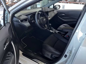 Toyota Corolla 20 Hybride Touring Sports Teamplayer Nav Wagon Automatique Essence Électrique - Product Image 4
