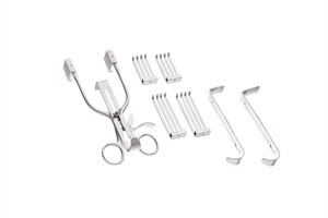 Henly Retractor Set Frame 3 Side Blades 7.6/5.1/2.5cm 4 Center Blades 7.6/3.2/2.5/1.9cm overall length 17.8cm-ZETOMEDPRO - Product Image 4